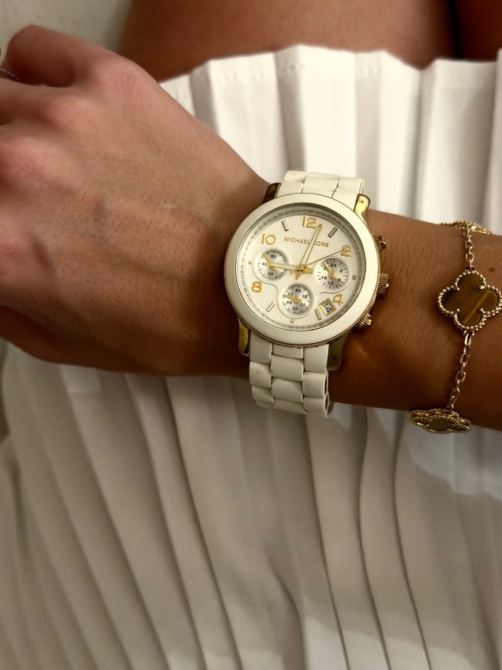 Michael Kors White Silicone Watch – Pre-Owned